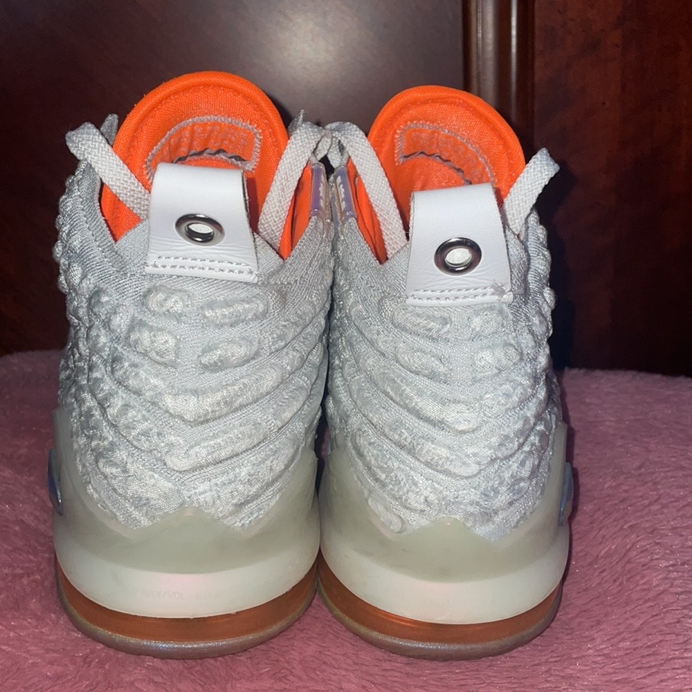 Nike Lebron Xvii 17 Lmtd Gs Future Air Ct4136-100